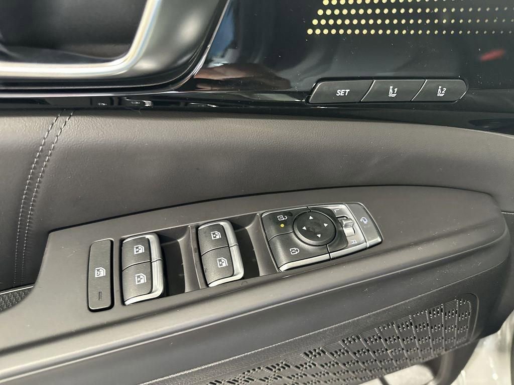 New 2026 Kia Carnival SX Prestige image 10