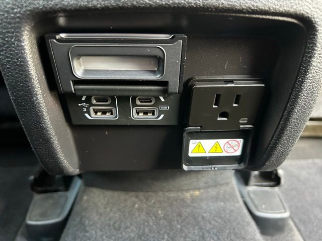 Used 2019 Jeep Cherokee Limited image 44