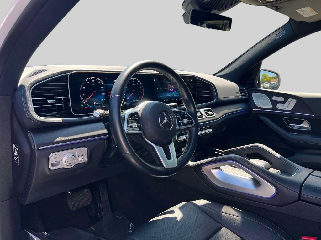 Used 2021 Mercedes-Benz GLS 450 4MATIC image 21