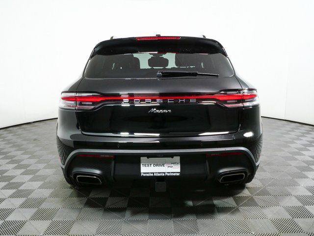 Certified 2026 Porsche Macan AWD/4WD image 30