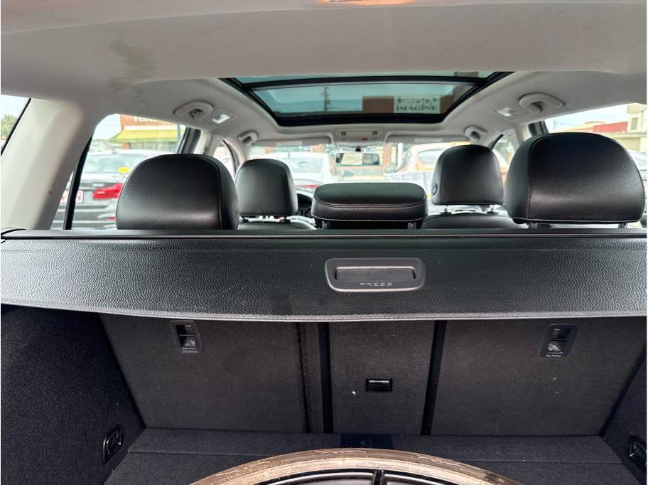 Used 2016 Volkswagen Golf SEL w/ Lighting Package (SEL) FWD image 13