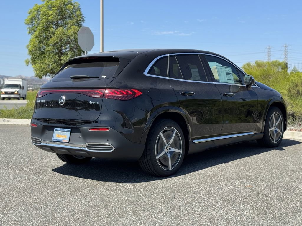 New 2026 Mercedes-Benz EQE 320 4MATIC SUV image 9