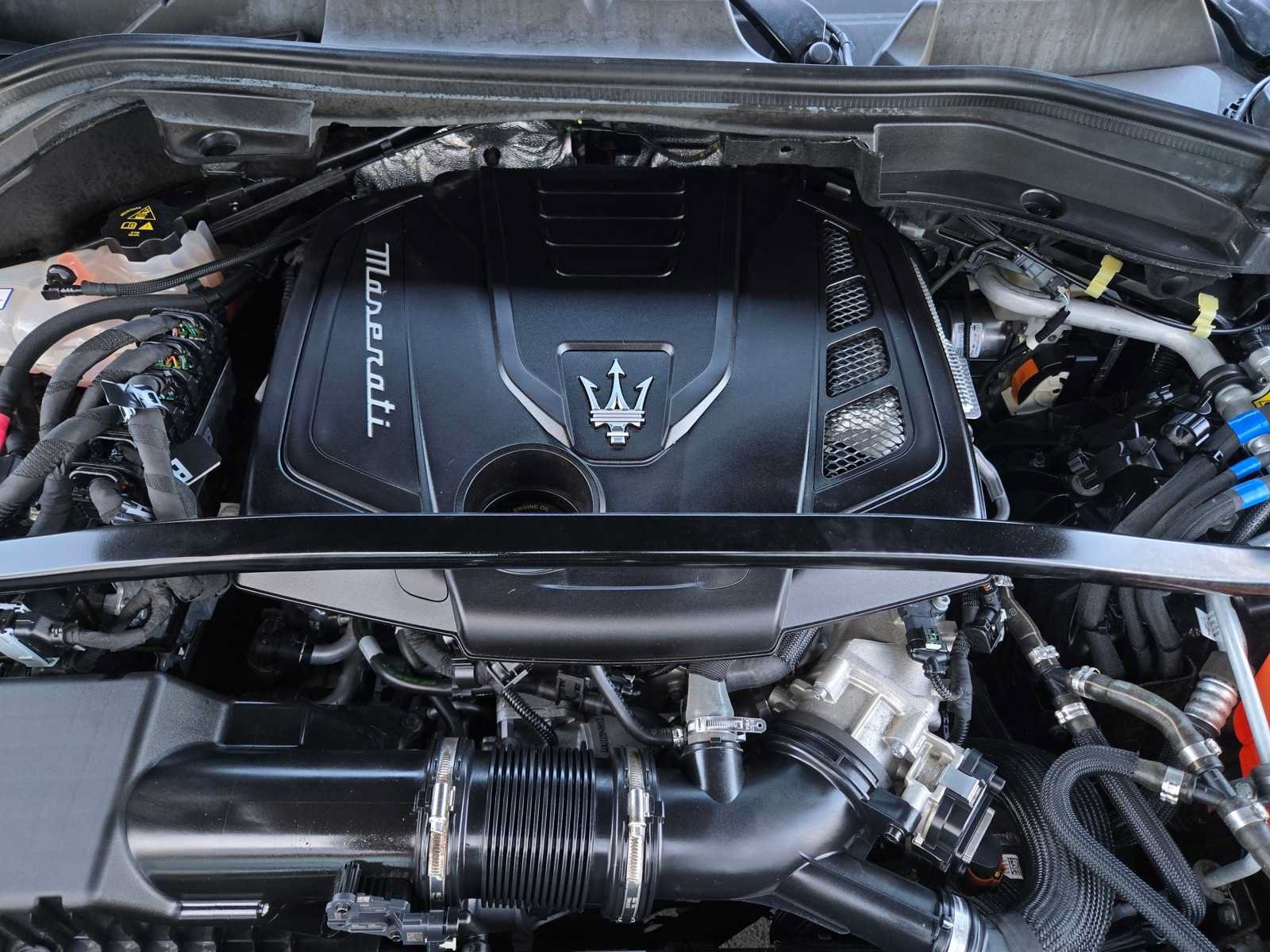 Used 2023 Maserati Grecale GT AWD/4WD image 27