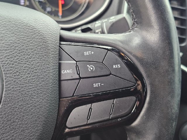 Used 2021 Jeep Cherokee Latitude Plus AWD/4WD image 32