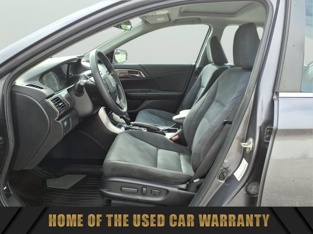 Used 2017 Honda Accord EX image 15