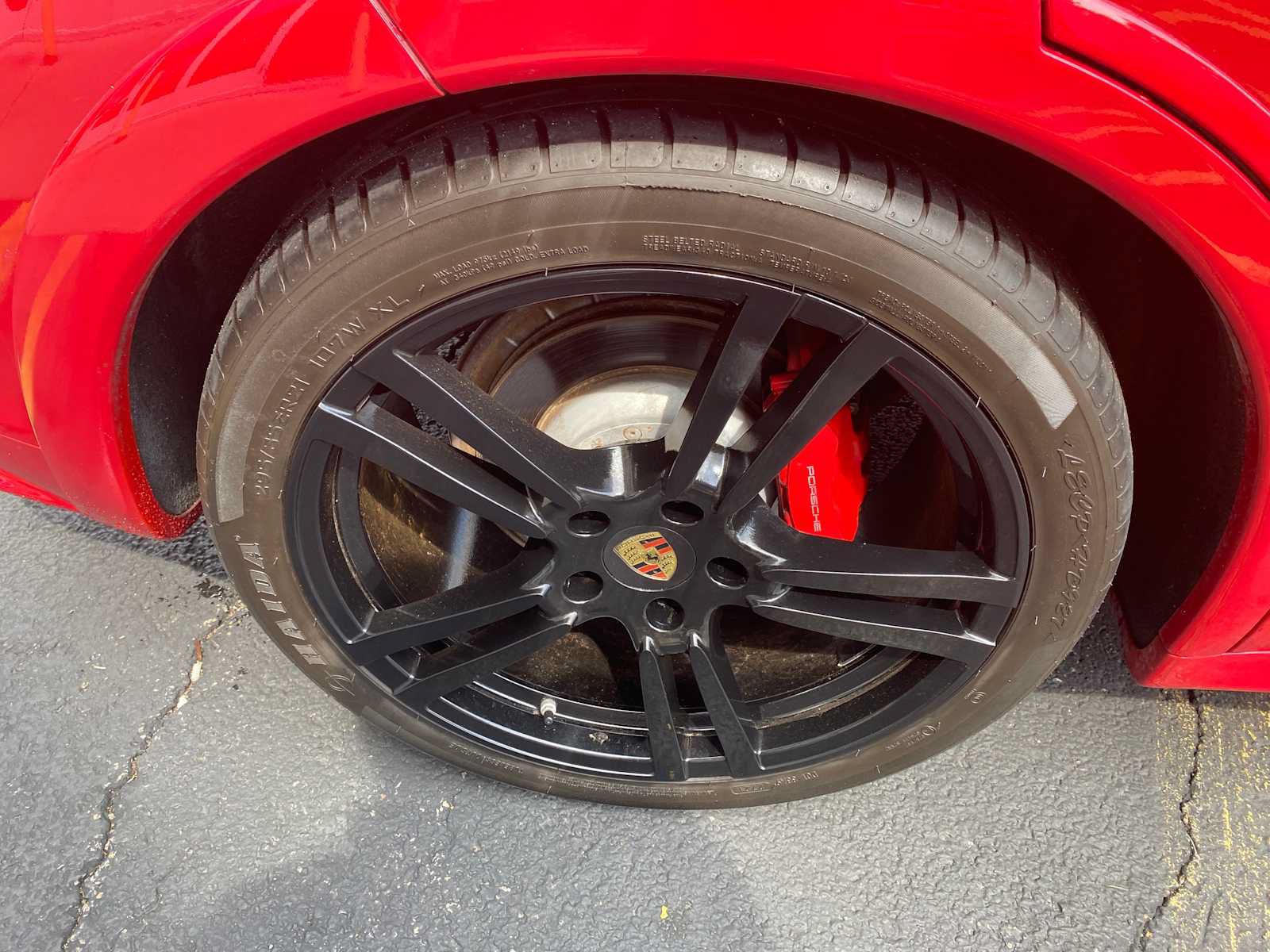 Used 2013 Porsche Cayenne GTS AWD/4WD image 38