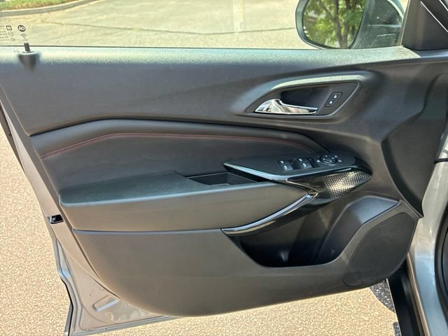 Used 2024 Chevrolet Trax RS w/ Driver Confidence Package FWD image 13