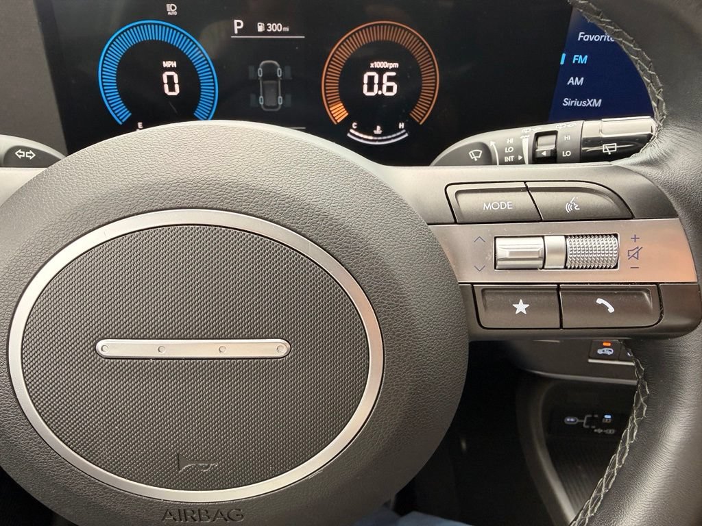 Used 2025 Hyundai Kona SEL AWD/4WD image 19