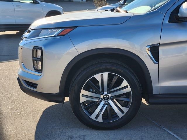 Used 2025 Mitsubishi Outlander Sport AWD image 15