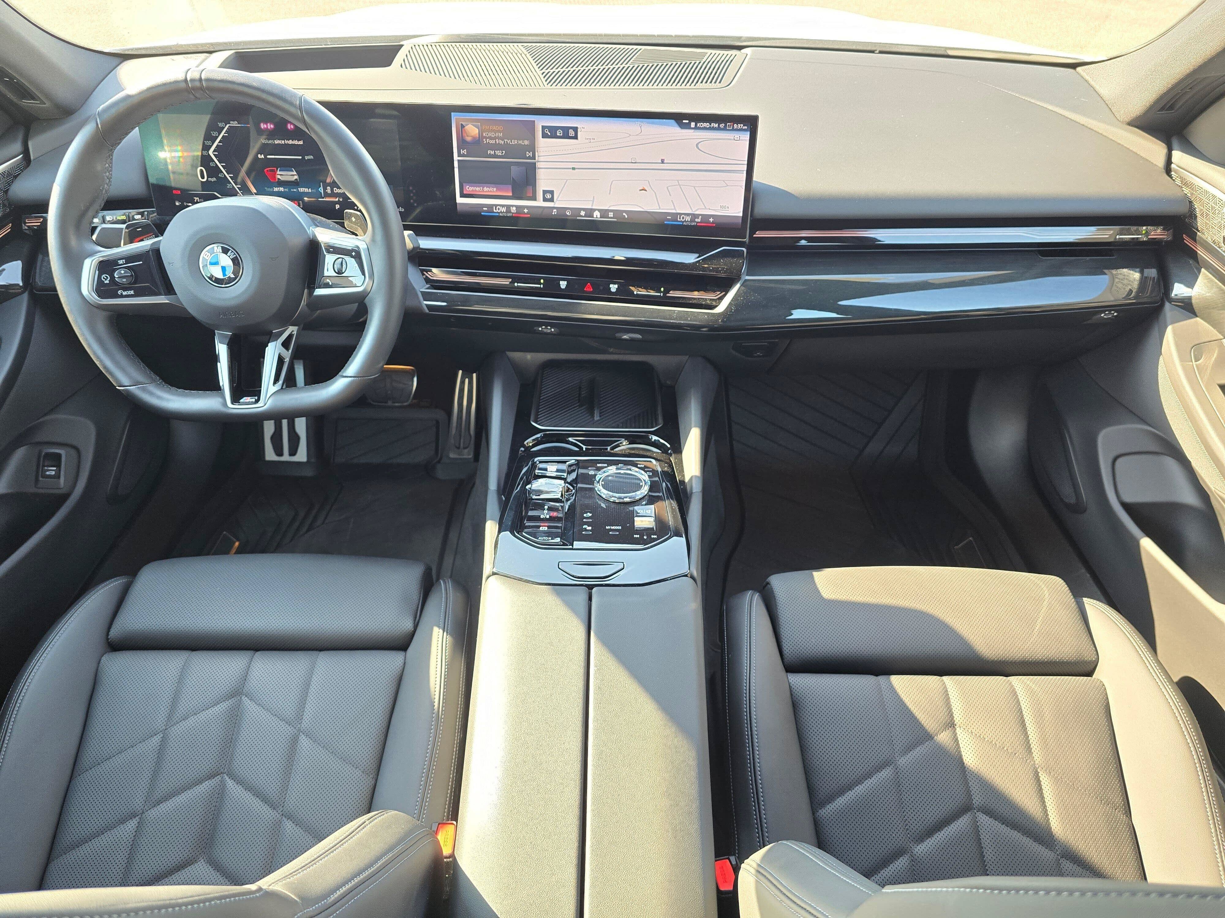 Certified 2024 BMW 530i xDrive w/ Executive Package AWD/4WD image 9