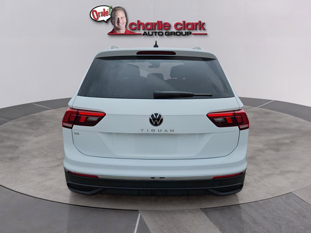 Used 2024 Volkswagen Tiguan SE image 5