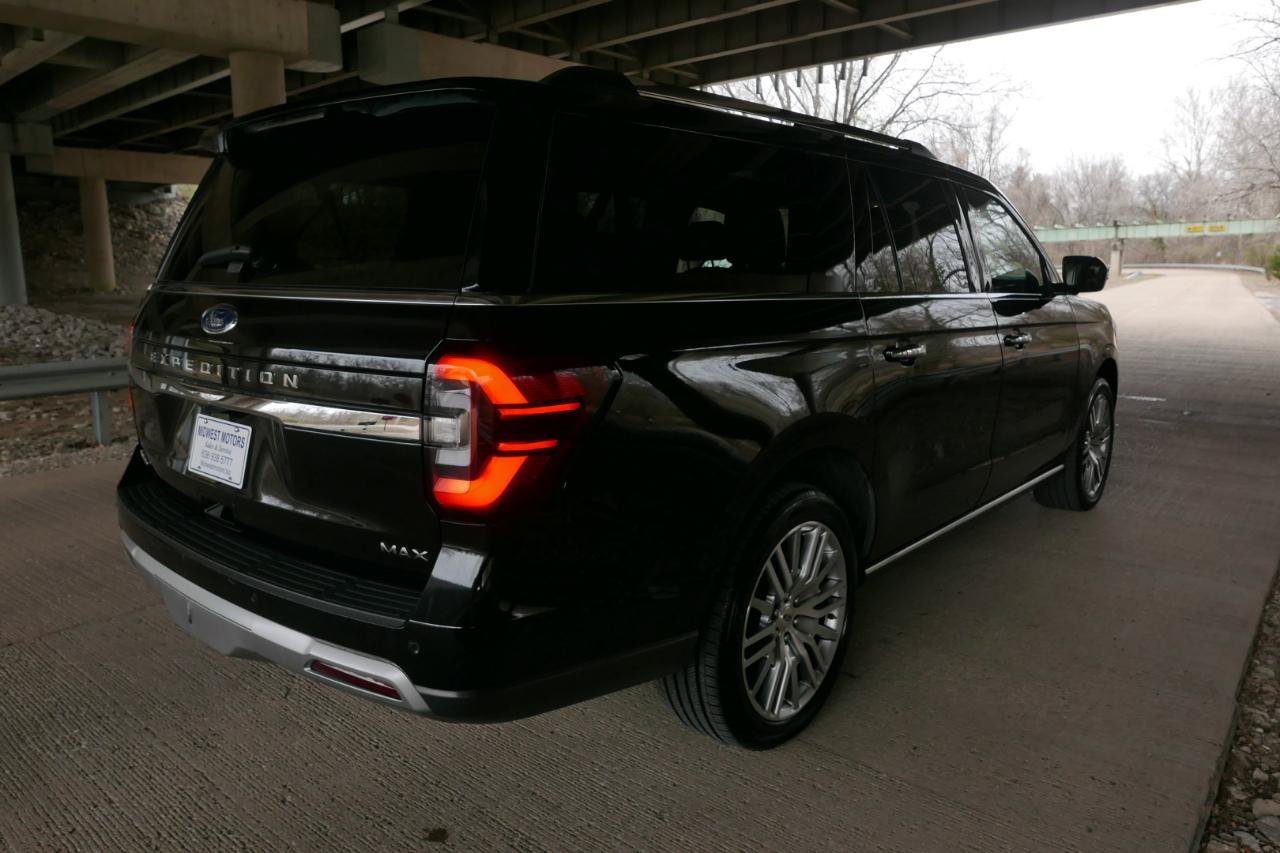 Used 2024 Ford Expedition Max Limited AWD/4WD image 38