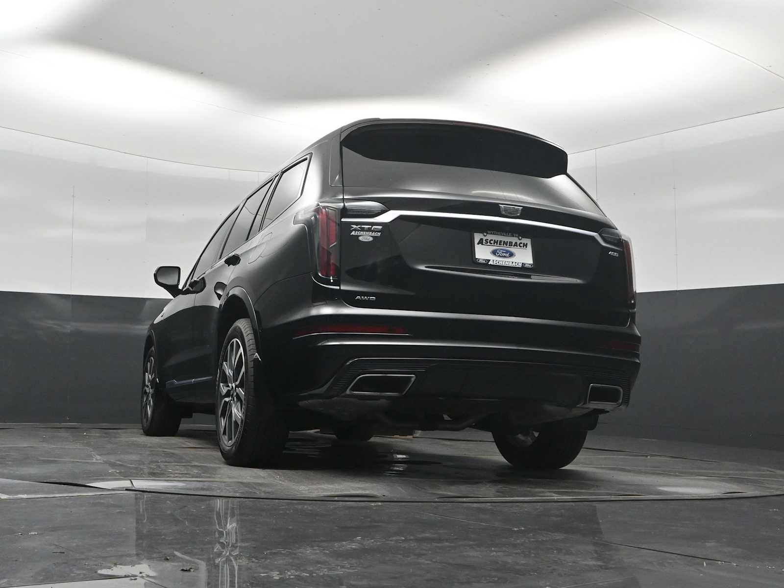 Used 2024 Cadillac XT6 Sport w/ Technology Package AWD/4WD image 35