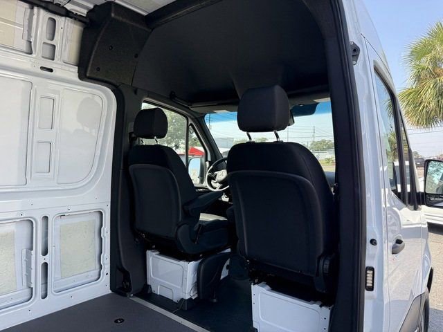 New 2025 Mercedes-Benz Sprinter 2500 image 12