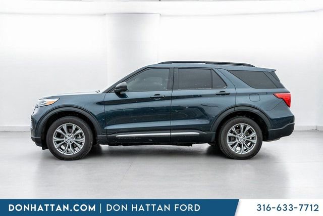 Used 2023 Ford Explorer XLT w/ Equipment Group 202A image 2
