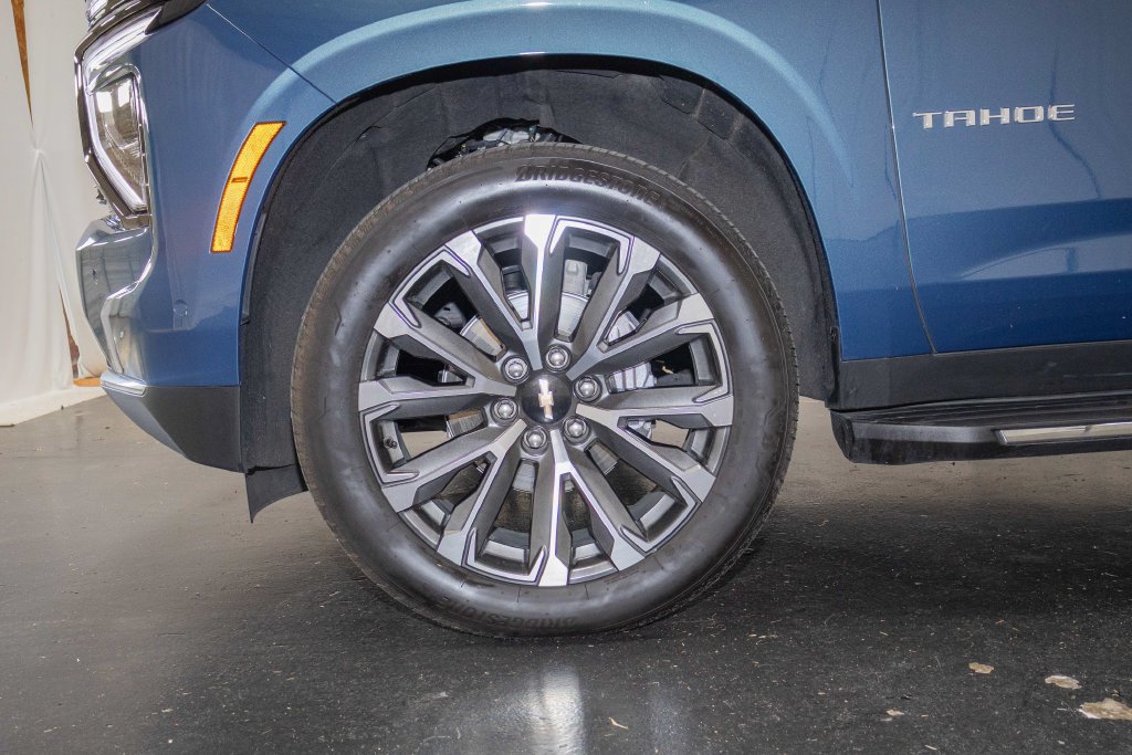 Used 2026 Chevrolet Tahoe High Country w/ Sun And Tow Package AWD/4WD image 8