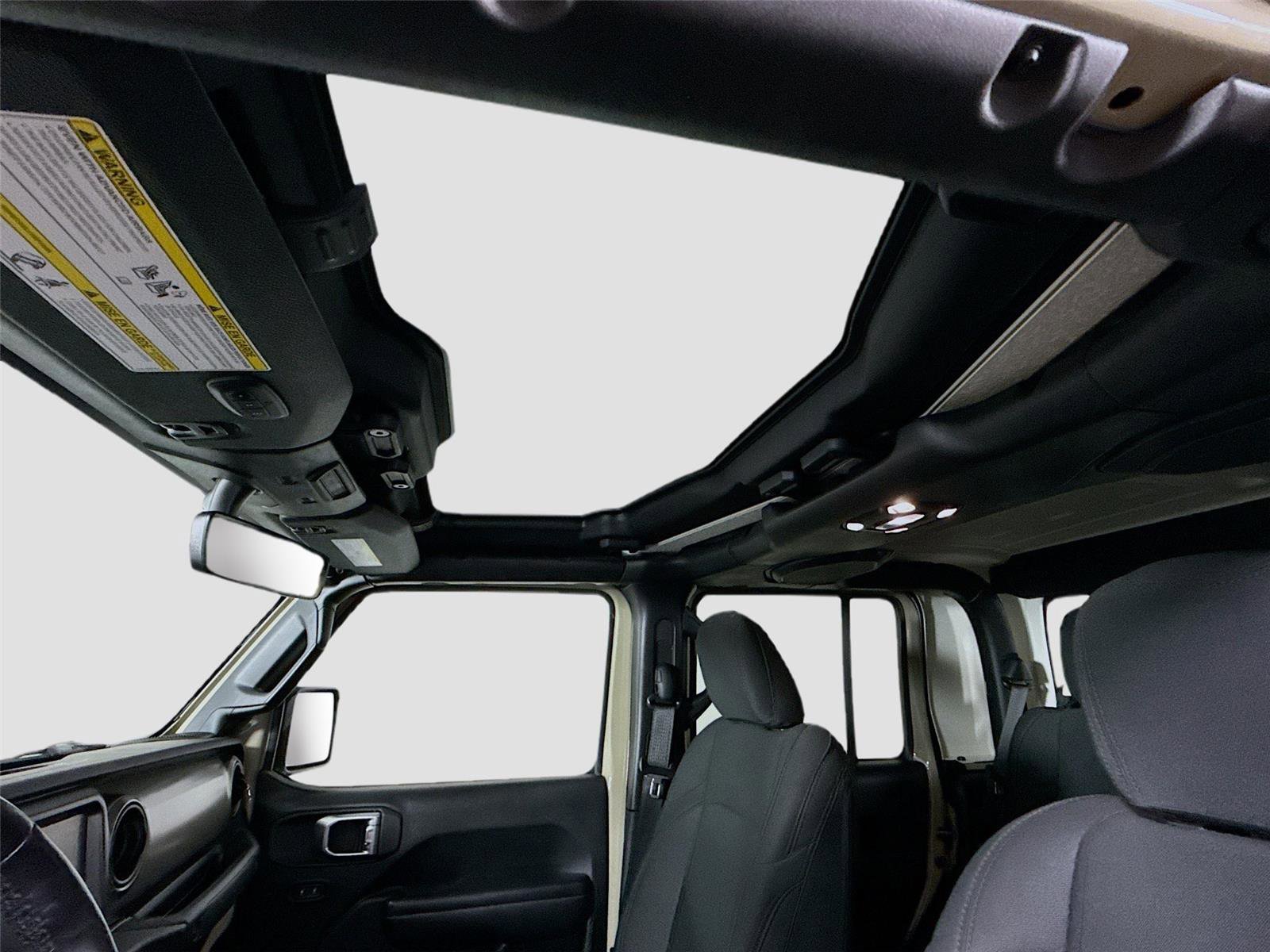 Used 2020 Jeep Gladiator Sport w/ Quick Order Package 24S image 16