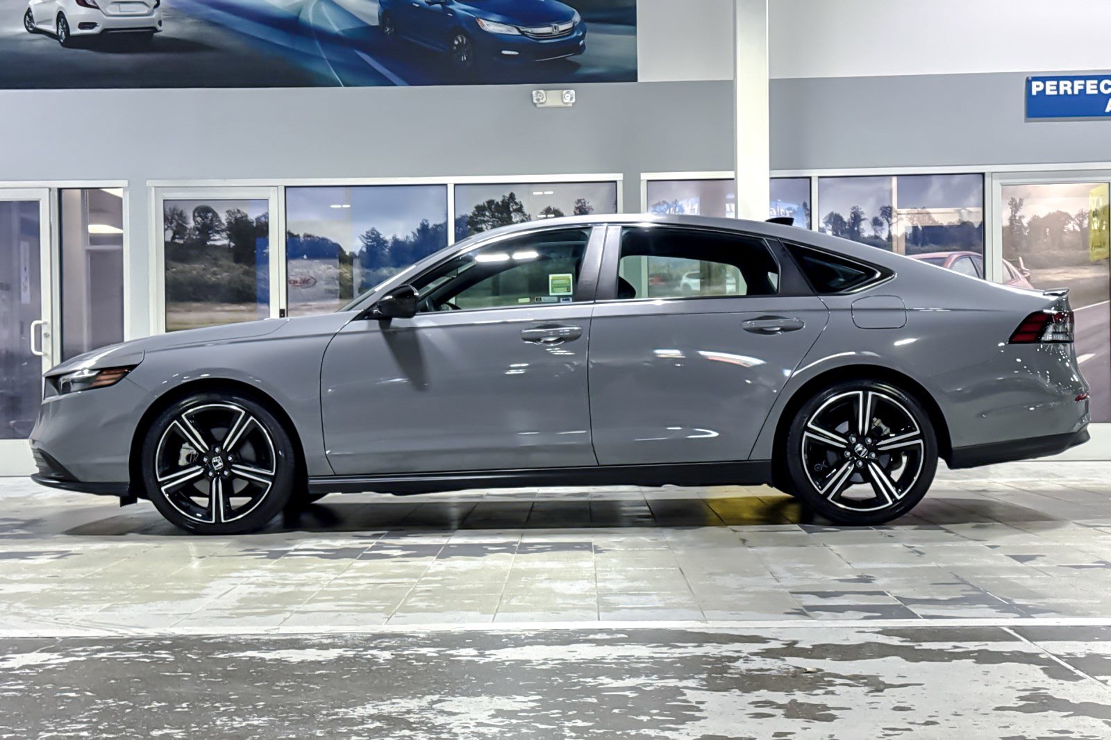 Certified 2023 Honda Accord Sport image 2