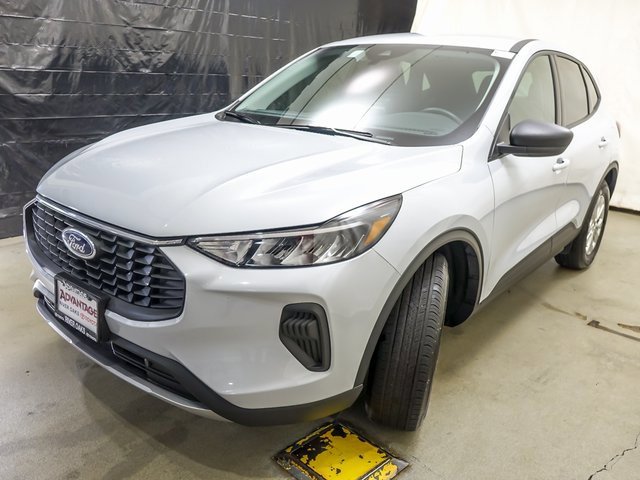 Used 2025 Ford Escape Active image 4
