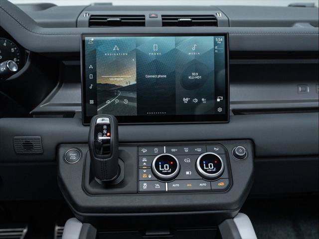 New 2025 Land Rover Defender 130 V8 AWD/4WD image 27