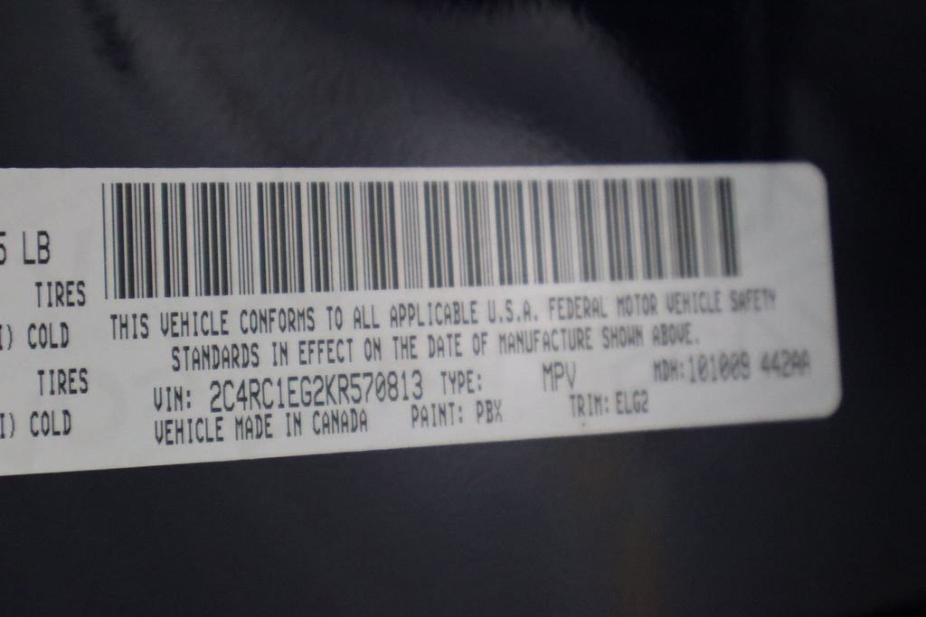 Used 2019 Chrysler Pacifica Touring-L Plus w/ Advanced Safetytec Group FWD image 39