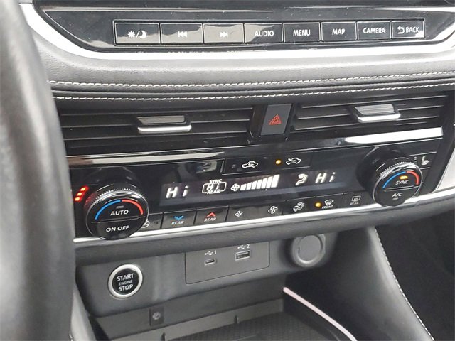 Used 2023 Nissan Rogue Platinum w/ Platinum Premium Package image 20