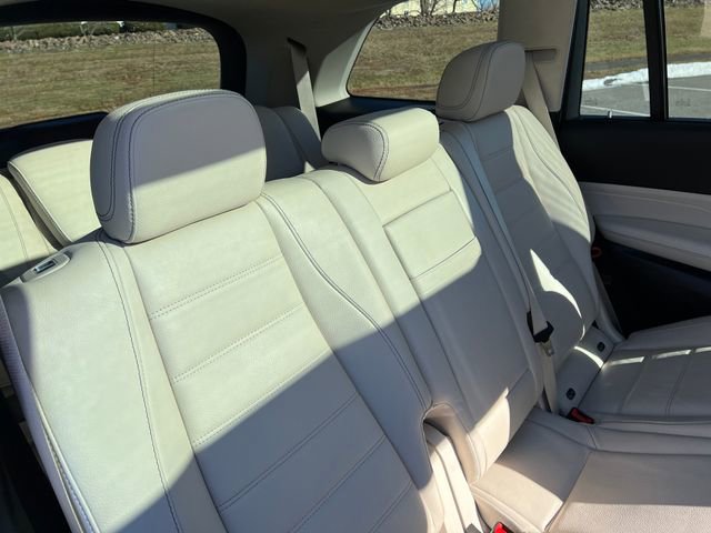 Used 2021 Mercedes-Benz GLS 450 4MATIC image 33