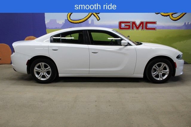 Used 2022 Dodge Charger SXT RWD image 1