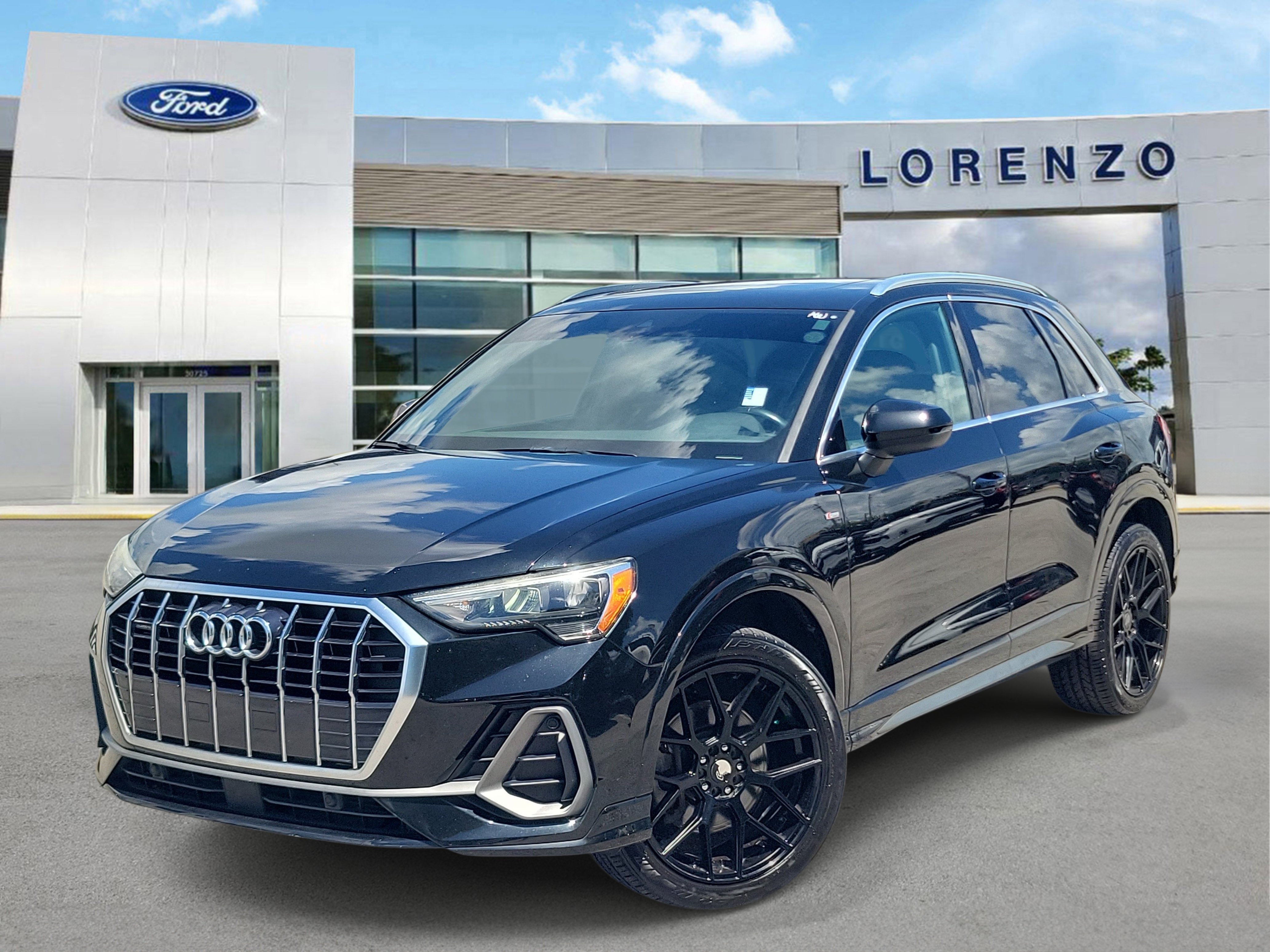Used 2020 Audi Q3 2.0T Premium w/ Convenience Package