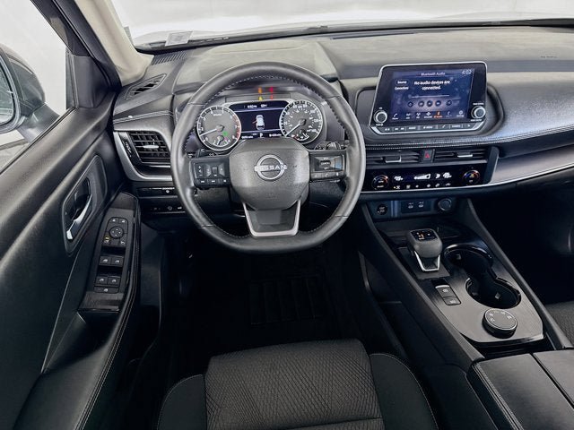 Certified 2026 Nissan Rogue SV AWD/4WD image 17