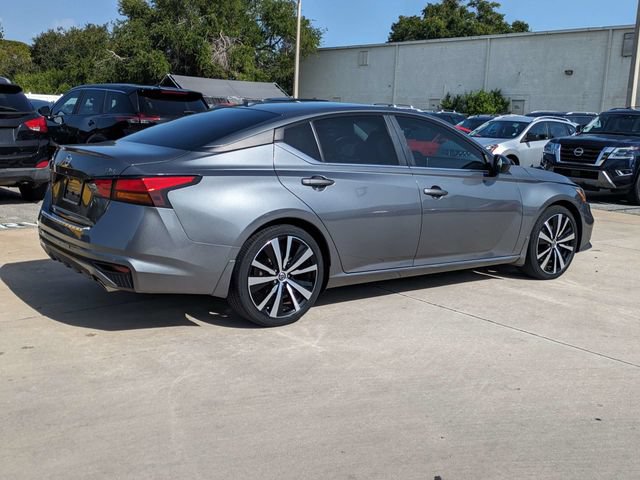 Used 2022 Nissan Altima 2.5 SR FWD image 6