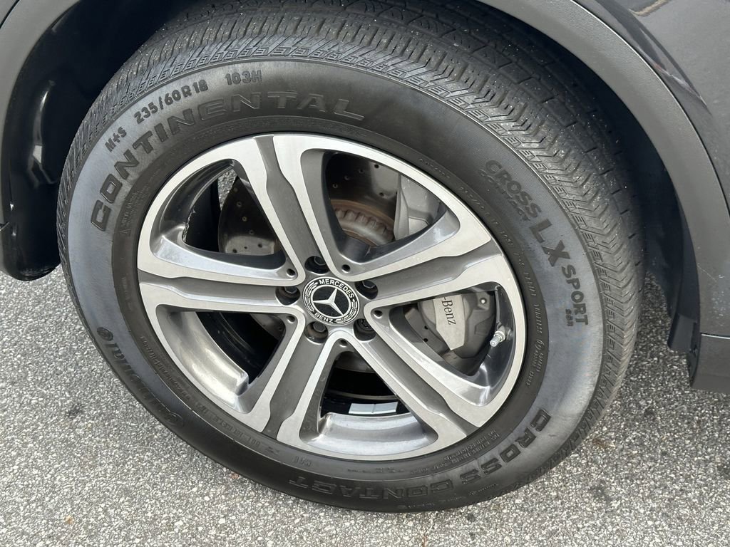 Certified 2022 Mercedes-Benz GLC 300 image 13