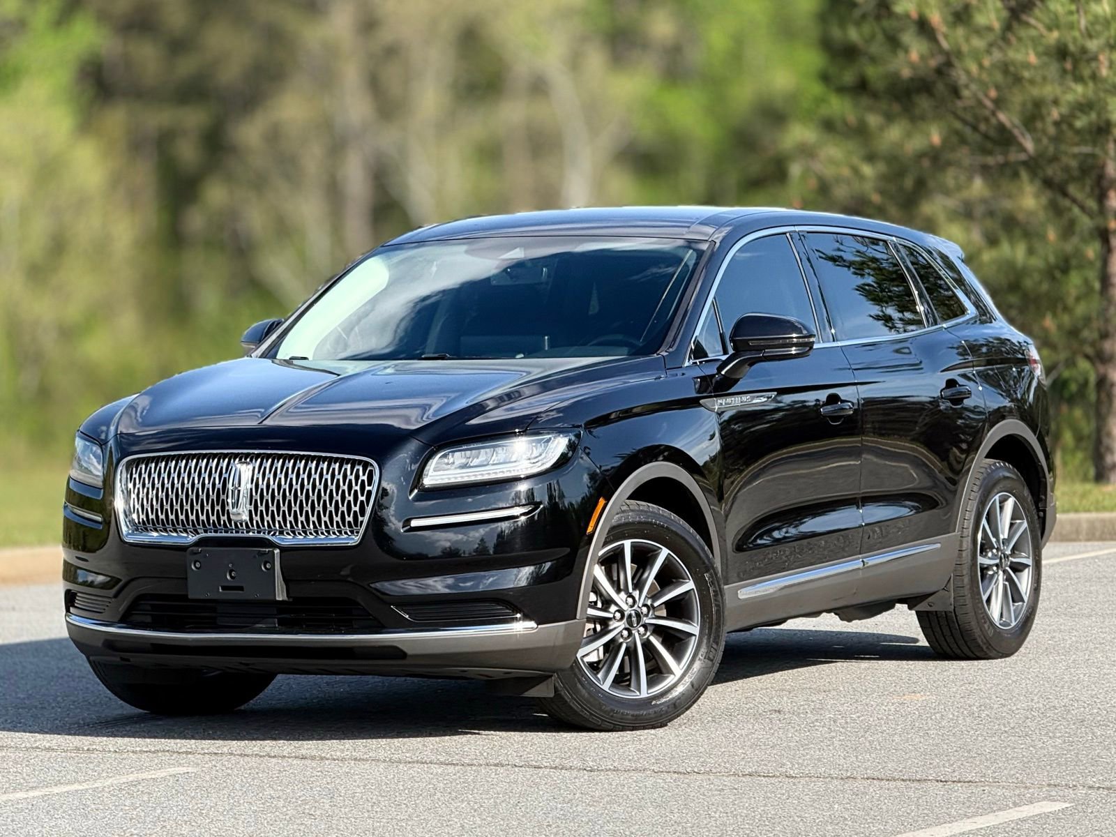 Used 2022 Lincoln Nautilus AWD image 8