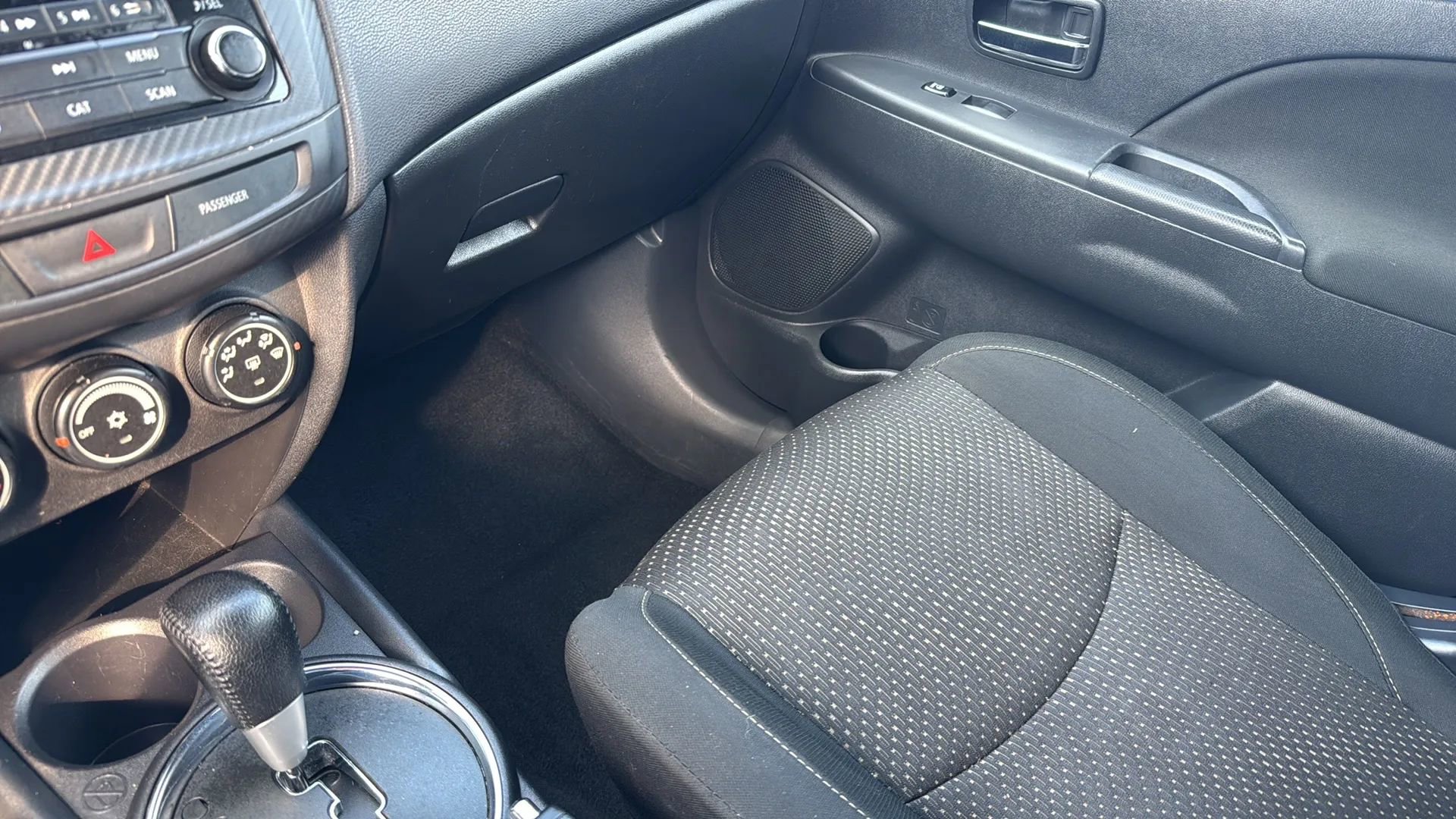 Used 2016 Mitsubishi Outlander Sport ES FWD image 12