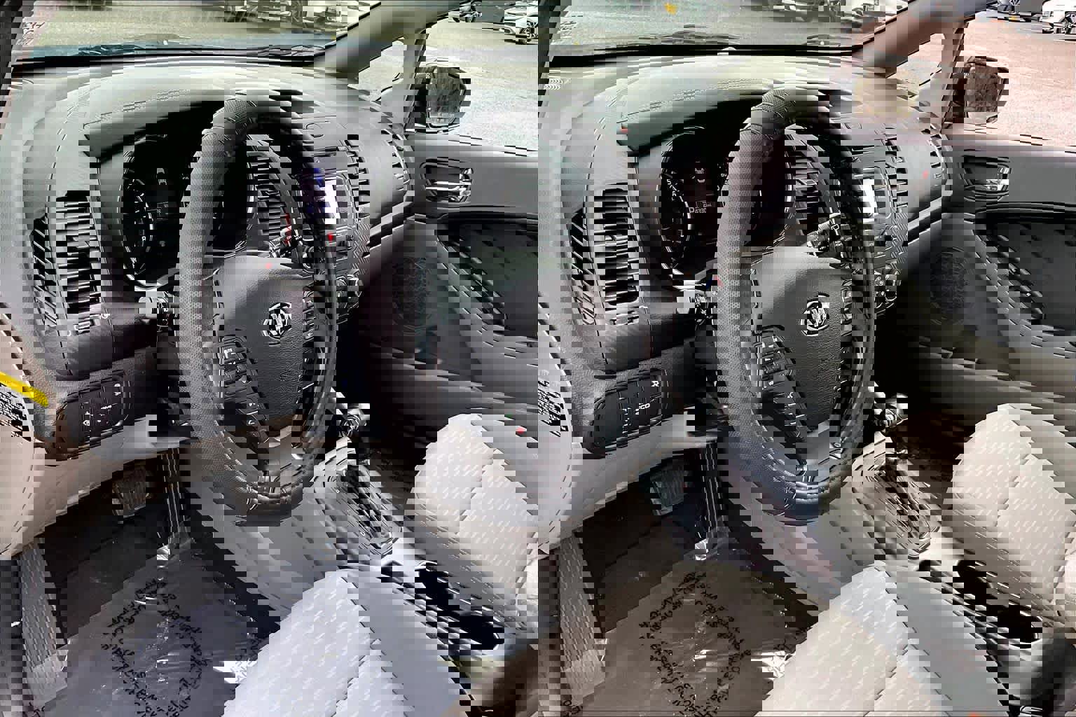 Used 2014 Kia Forte EX image 17