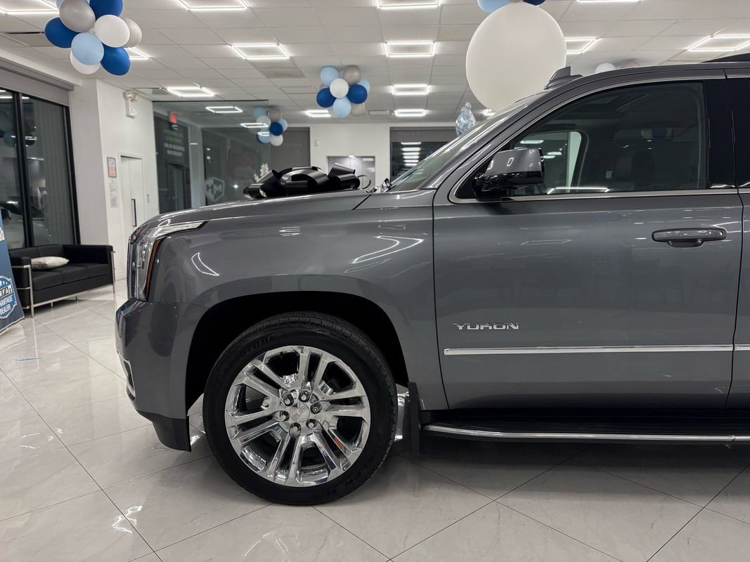 Used 2018 GMC Yukon SLT w/ Premium Edition image 6