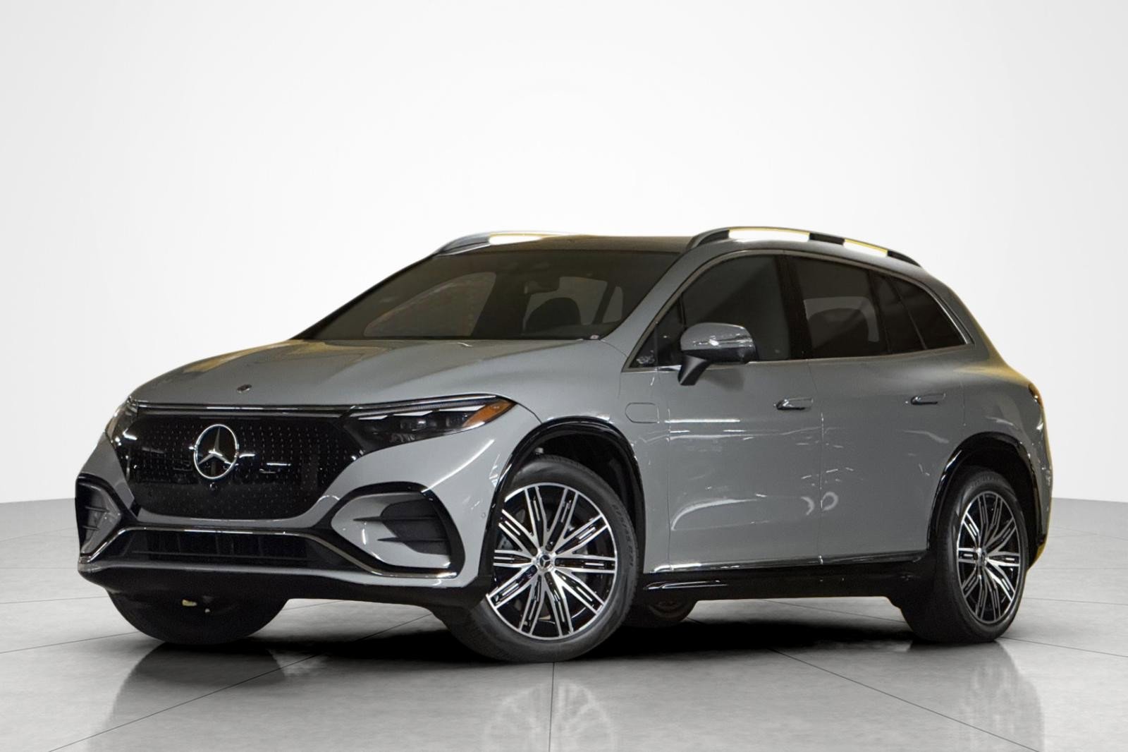 New 2026 Mercedes-Benz EQS 550 4MATIC SUV image 1