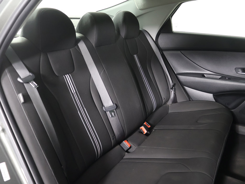 Certified 2024 Hyundai Elantra SEL FWD image 28