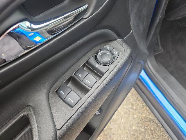 Used 2024 Chevrolet Equinox LT FWD image 10