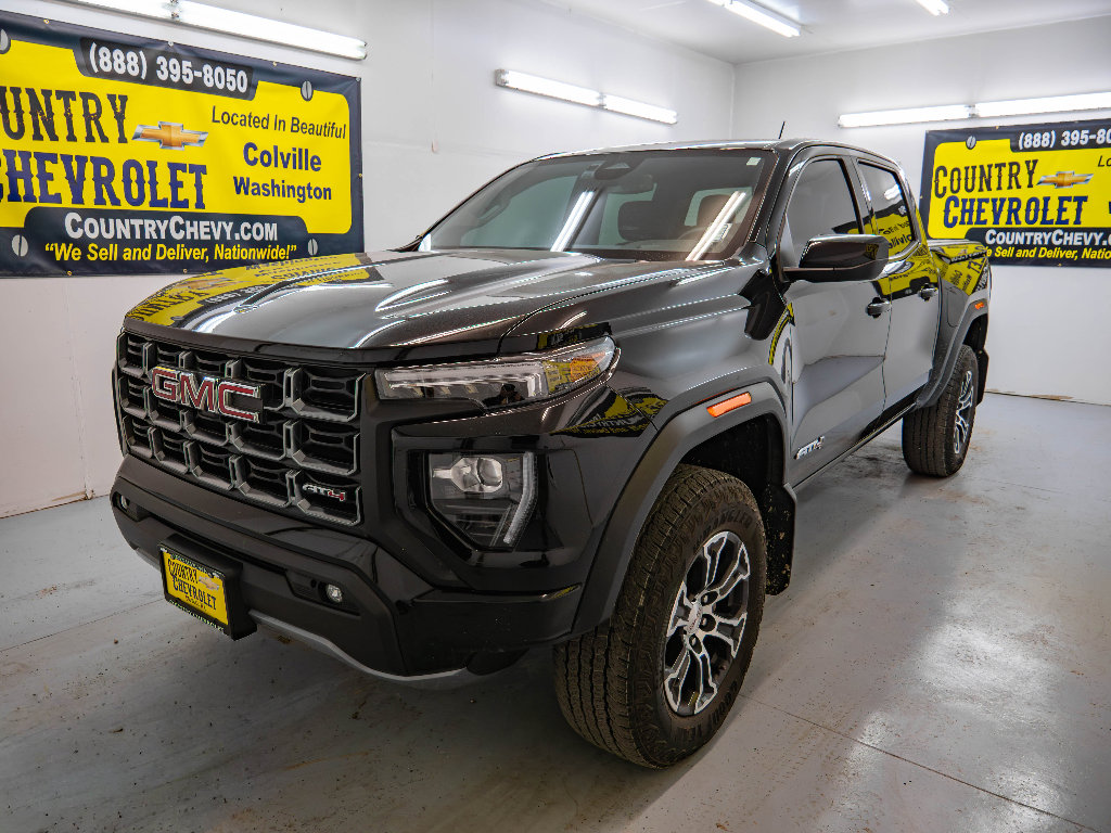Used 2024 GMC Canyon AT4 image 4