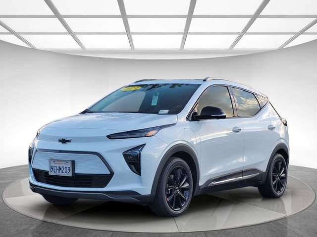 Used 2023 Chevrolet Bolt EUV Premier w/ Sun & Sound Package image 9