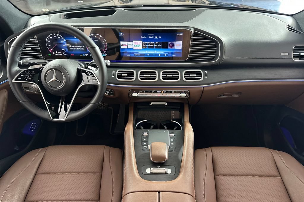 Certified 2026 Mercedes-Benz GLS 450 4MATIC image 17