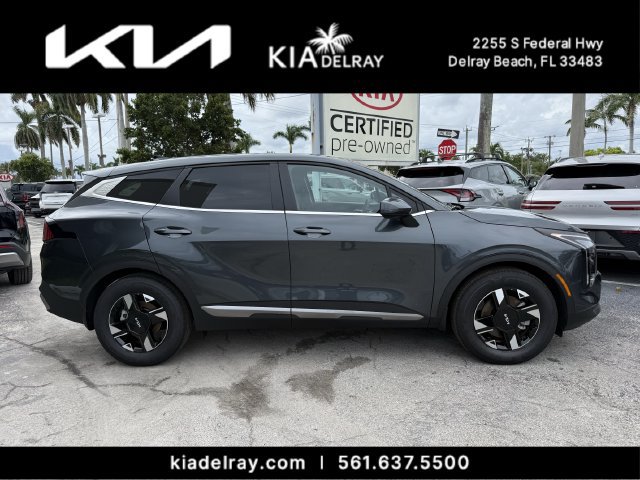 Used 2026 Kia Sportage LX FWD image 2