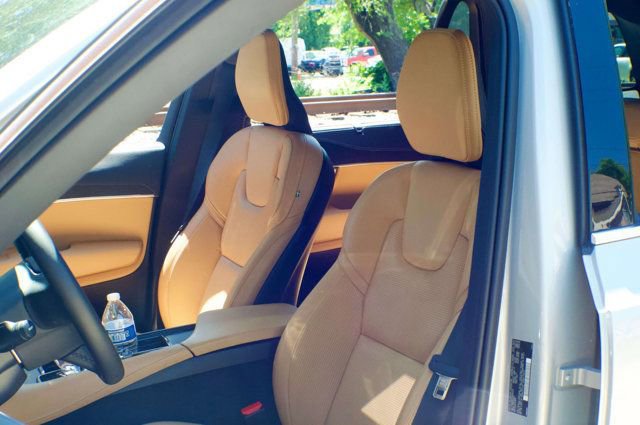 Used 2024 Volvo XC90 B6 Ultimate AWD/4WD image 19