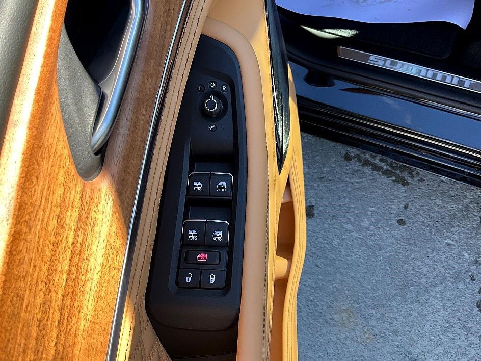 New 2025 Jeep Grand Cherokee L Summit image 16