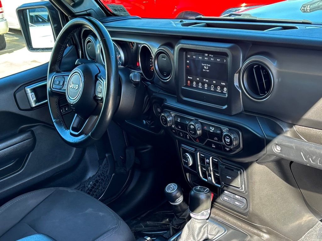 Used 2022 Jeep Wrangler Unlimited Sport image 25