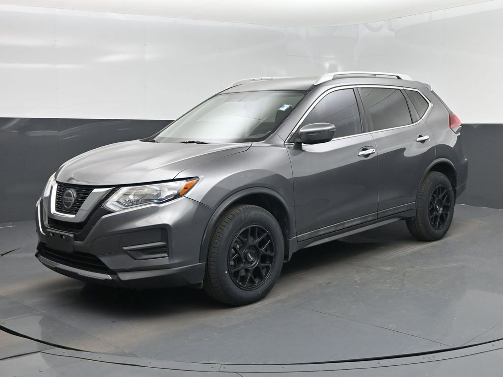 Used 2018 Nissan Rogue SV image 22