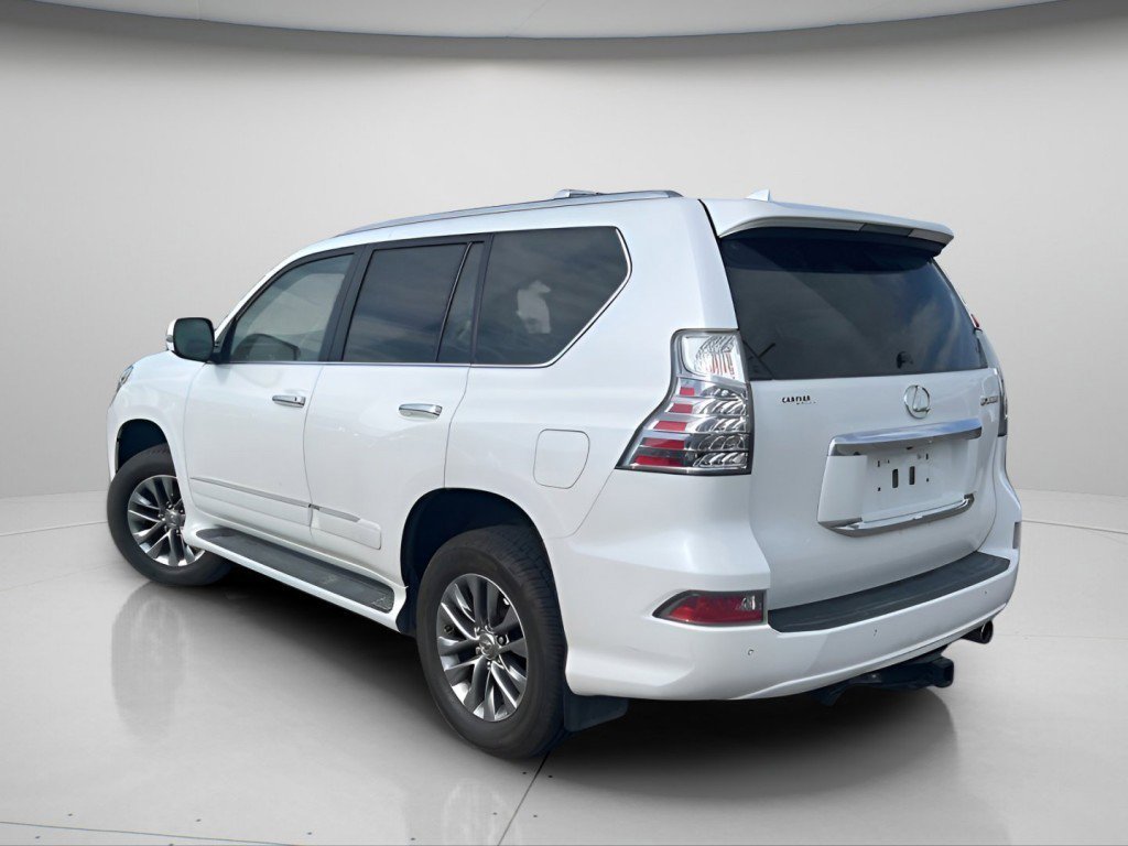 Used 2018 Lexus GX 460 Luxury w/ Preferred Accessory Package AWD/4WD image 11