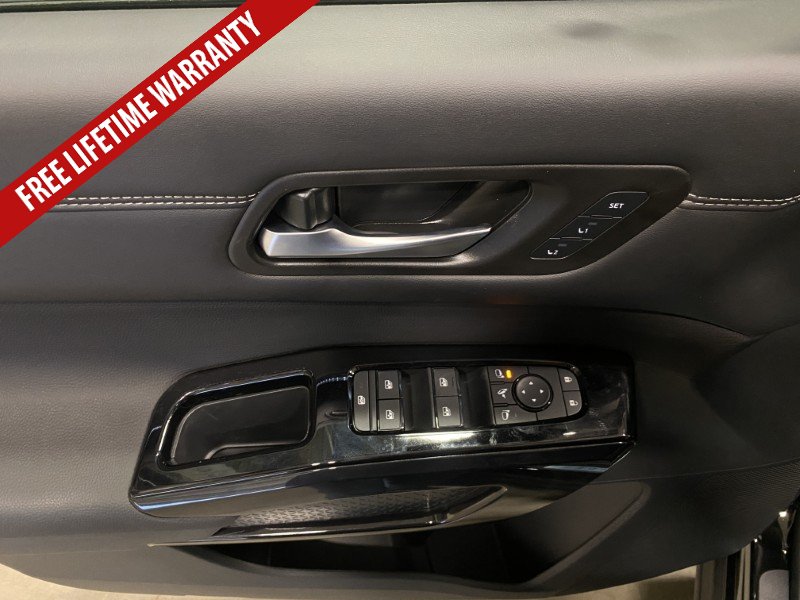 New 2026 Nissan Pathfinder Platinum w/ Cargo Package AWD/4WD image 28