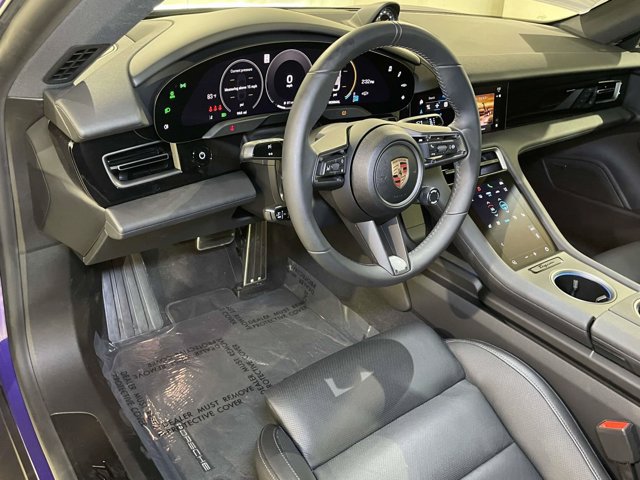 Certified 2025 Porsche Taycan AWD/4WD image 4